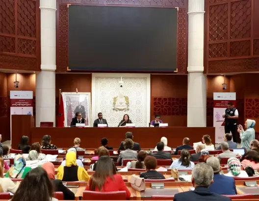 تعديل مدونة الأسرة يخلق نقاشا حادا بين برلمانيين وحقوقيين وفقهاء (فيديو)
