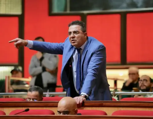 متابعة البرلماني الحمامي في حالة سراح بعد “اعتدائه” على صحافي بطنجة