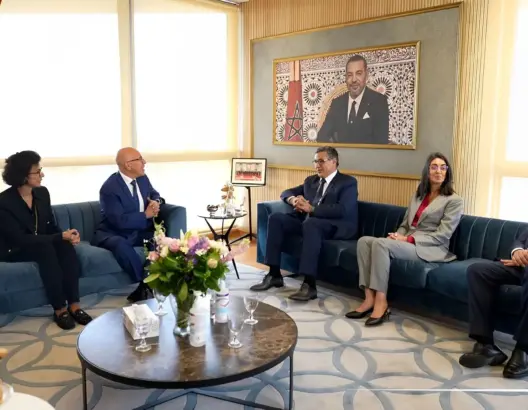 في سياق اجتماع حزبي أخنوش يستقبل رئيس حزب الجمهوريون الفرنسي
