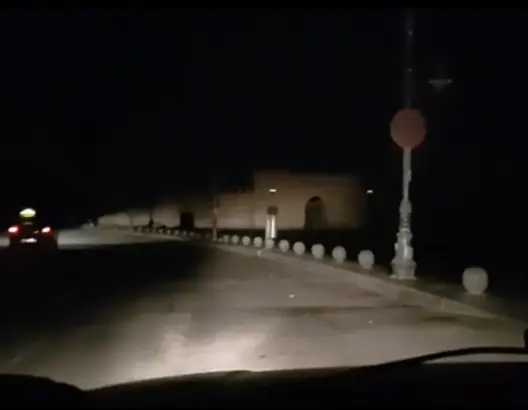 بعض شوارع وسط مدينة وجدة، منذ أيام، في ظلام دامس