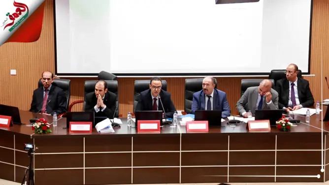 أكاديميون وقانونيون يناقشون واقع المحاكم الإدارية
