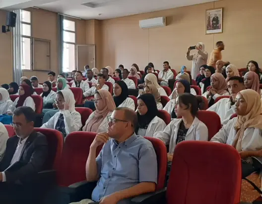 “فعلية الحق في الصحة” موضوع لقاء تواصلي لفائدة أطر وطلبة معهد المهن التمريضية بورزازات