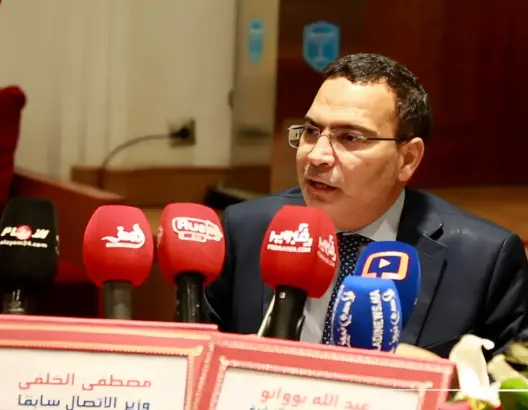 وزير الاتصال الأسبق الخلفي يكشف موقفه من “اللجنة المؤقتة للصحافة”