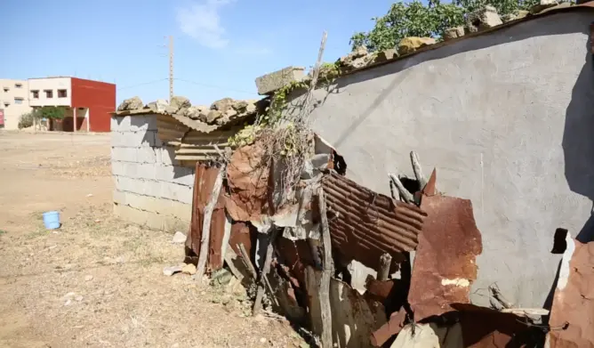 “النخيلة”.. تجزئة سكنية بالخميسات تنتظر تراخيص البناء منذ أكثر من 20 سنة (فيديو)