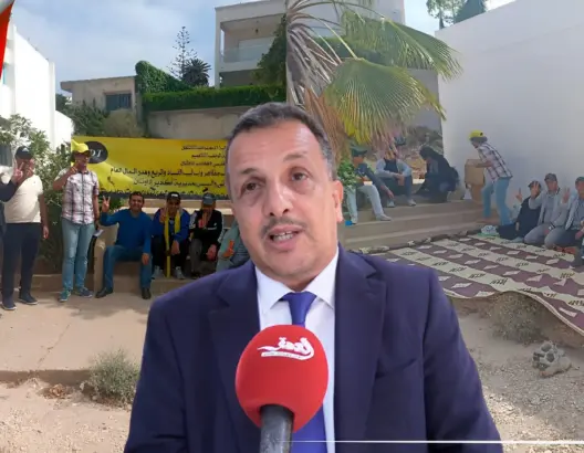 أساتذة يعتصمون داخل مديرية أكادير ومسؤول يوضح