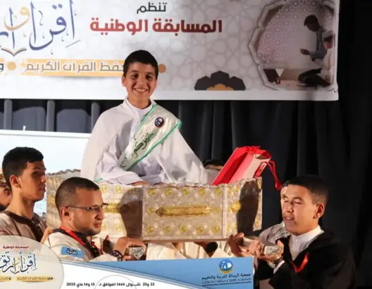 “الرسالة” تحتفي بالقرآن وتتوج الأطفال الفائزين وعائلاتهم في مهرجان وطني بطنجة (صور)