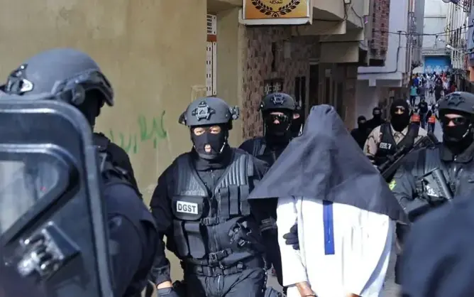 البسيج يكشف تفاصيل إعتقال 3 دواعش بطنجة كانوا يحضرون لمشاريع إرهابية