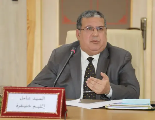 لزيادة عدد المستفيدين.. عمالة خنيفرة تقترح تقليص مدة الاستفادة من “أوراش”