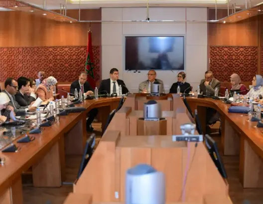 المعارضة “تقاطع” المناقشة التفصيلية للجنة المؤقتة للصحافة وتطلب عرضه على القضاء الدستوري