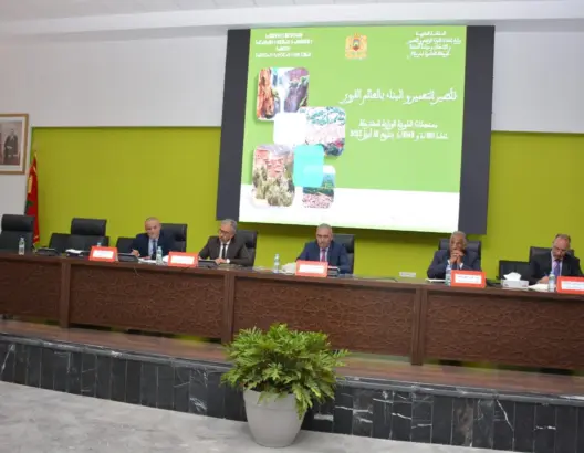 عامل أزيلال يترأس لقاء لتبسيط “البناء” في العالم القروي وتسوية البنايات غير القانونية