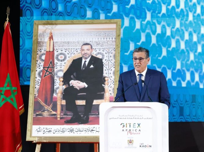 أخنوش: المغرب فخور باحتضان "GITEX" والمعرض سيضع إفريقيا في الواجهة