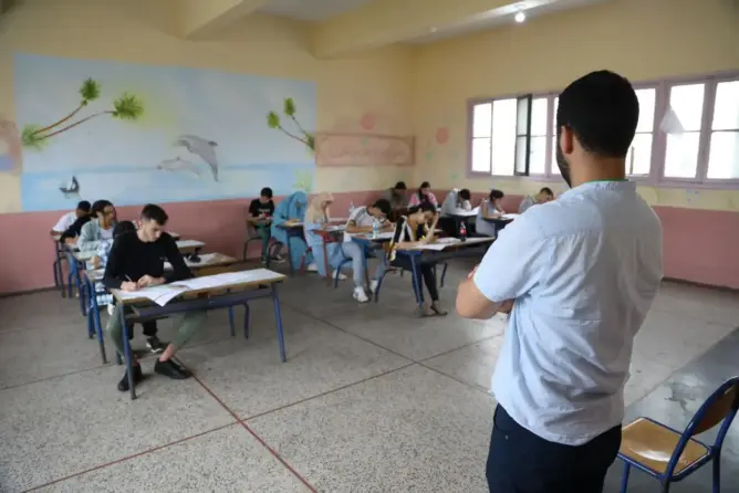 وزارة بنموسى تحدد مواعيد ومواقيت الامتحانات الإشهادية
