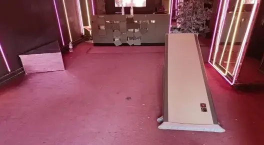 الواقعة جرَّت معها أمنيين.. 7 سنوات سجنا بحق عصابة هاجمت ملهى ليلي بمراكش