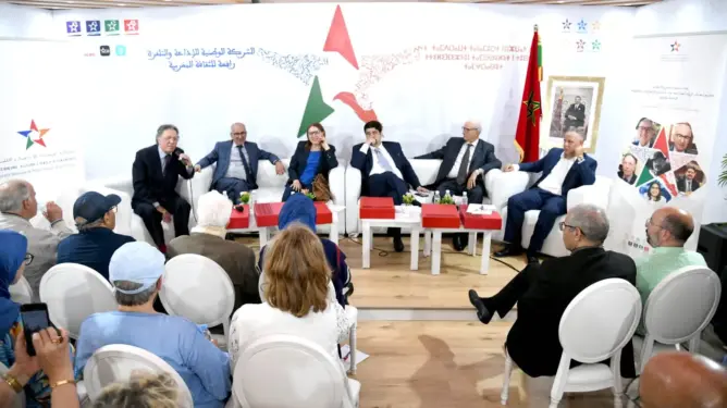 الشركة الوطنية للإذاعة والتلفزة تكرم ثلاثة من رواد لجنة إحياء ذاكرتها الإعلامية