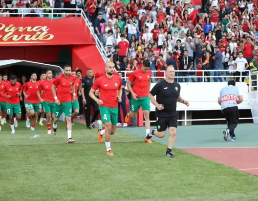 الركراكي يعلن عن قائمة المنتخب المغربي لخوض مباراتي ليبريا وبوركينافاسو