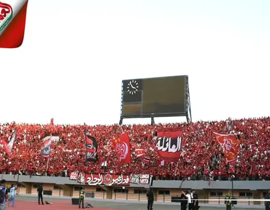 جماهير الوينز تزلزل مدرجات المركب الكبير بفاس