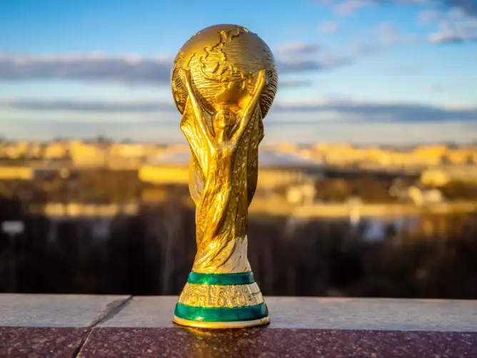الفيفا تؤجل موعد تقديم ملفات الترشح لمونديال 2030 وتحدد موعد الإعلان عن الفائز
