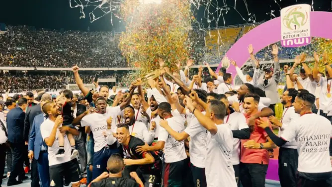 بعد تتويج الجيش الملكي باللقب.. محلل رياضي يبرز لـ”العمق” خلاصات البطولة الوطنية