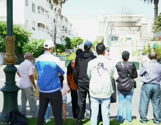 أزيد من 170 متضررا.. مغاربة يحتجون أمام سفارة إيطاليا بسبب تأخر مواعيد “الفيزا”