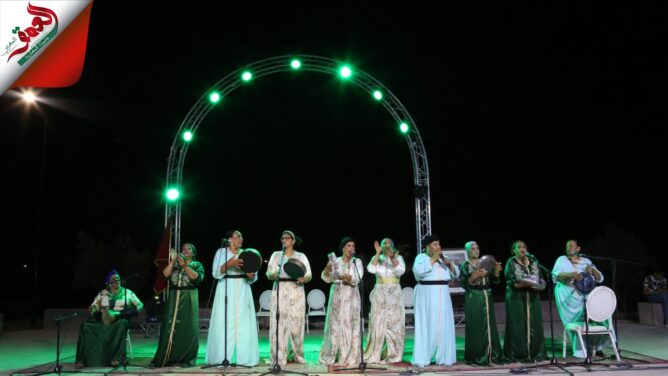 وصلة موسيقية شعبية لمجموعة "بنت الغول'' بمهرجان مراكش للفنون الشعبية
