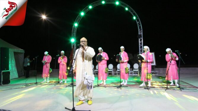 فرقة عبيدات الرمى تطرب جمهور مهرجان مراكش للفنون بكشكول شعبي