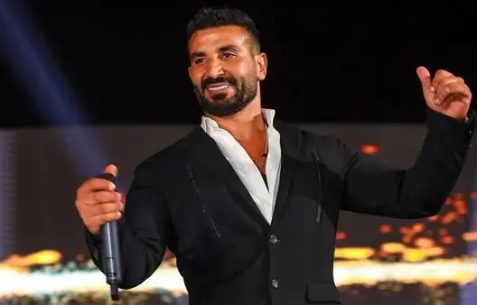اتهم بـ”التعالي على الجمهور والإساءة للتونسيات”.. أحمد سعد يشعل أزمة في تونس