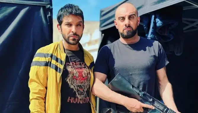 الباز يشارك في فيلم “كوري”.. ومخرجه يشيد بالمؤهلات الطبيعية للمغرب (صور)