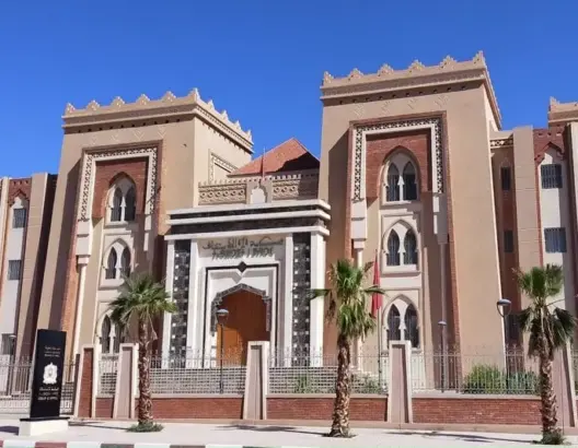 استئنافية ورزازات تؤيد إدانة موظف بجماعة زاكورة بسنة حبسا نافذا لتلقيه رشوة