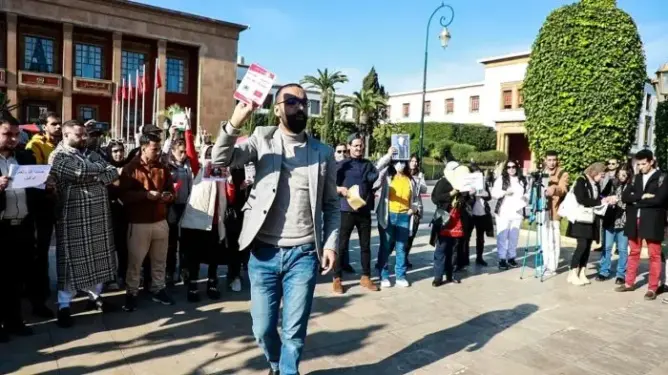 نصر الله “الوجه البارز” في احتجاجات امتحانات المحاماة يروي تفاصيل توقيفه