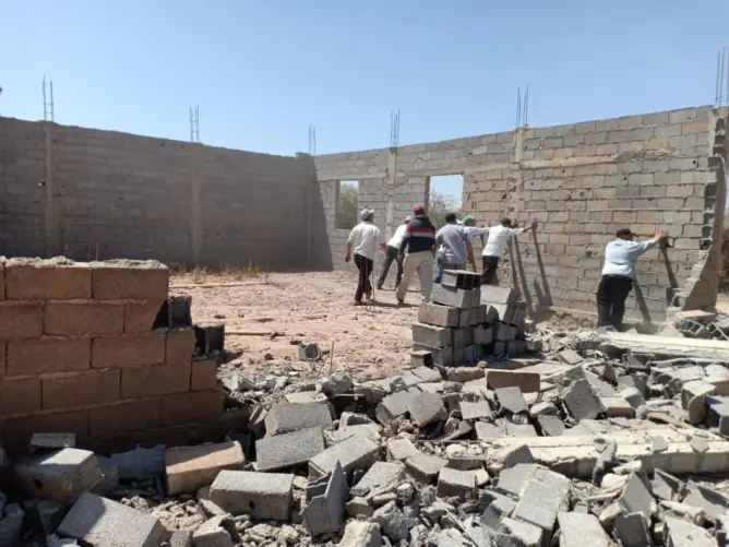 البناء العشوائي يدفع عامل تطوان لإيفاد لجنة إلى قيادة بني حسان