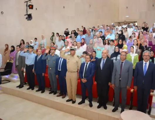 أزيلال تحتفي بالمتميزين.. والمدير الإقليمي يدعو لاحتضان المدرسة للحفاظ على المكتسبات