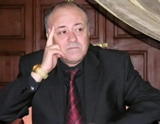 بعد معاناة طويلة مع المرض.. وفاة الإعلامي عمر سليم عن 69 سنة