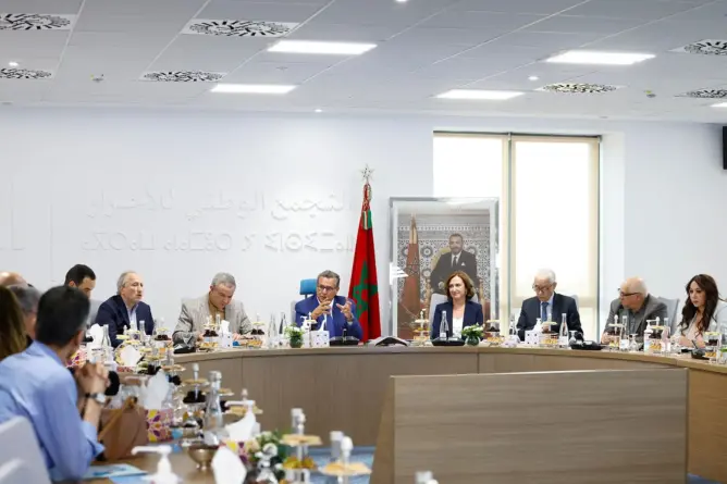 الأحرار: المغرب بدأ في الخروج من الأزمة والأسعار سائرة في الانخفاض