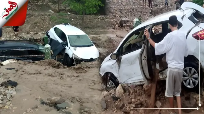 السيول تجرف سيارات وتغمر “مولاي ابراهيم” نواحي الحوز