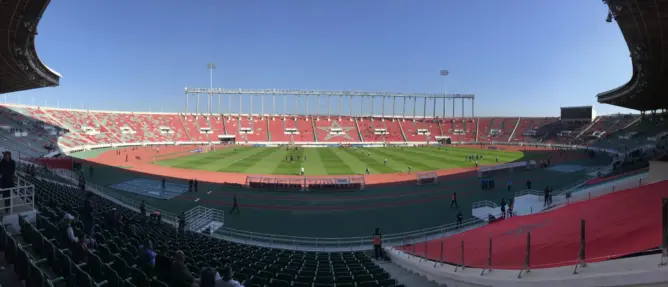 ما حقيقة بناء ملعب بمواصفات عالمية بمكناس؟