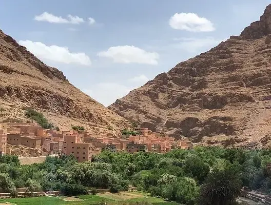 “سوء التسيير” يفاقم معاناة دواوير جبال “أمسمرير” للحصول على مياه الشرب