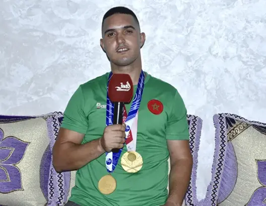 في منزل البطل العالمي الدرهم