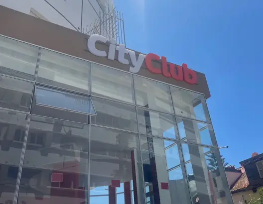 السلطات توقف أشغال فرع جديد لنادي “city club” بطنجة
