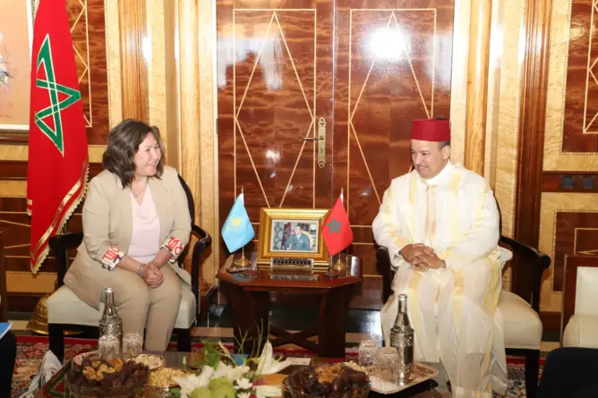 ميارة يجري مباحثات مع سفيرة جمهورية كازاخستان بالمغرب
