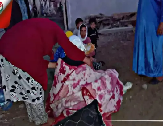 قصة سيدة وضعت مولودها بالشارع بالبئر الجديد