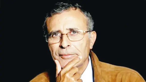 الخطيبي ناقدا ومفككا