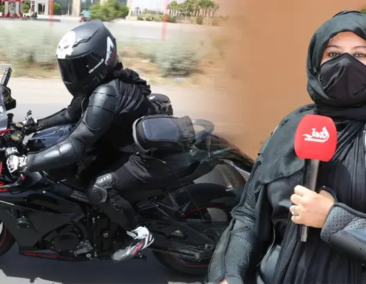 هواية فريدة من نوعها..أم مغربية مولعة بالدراجة النارية من الصنف الكبير وتتحدى نظرة المجتمع