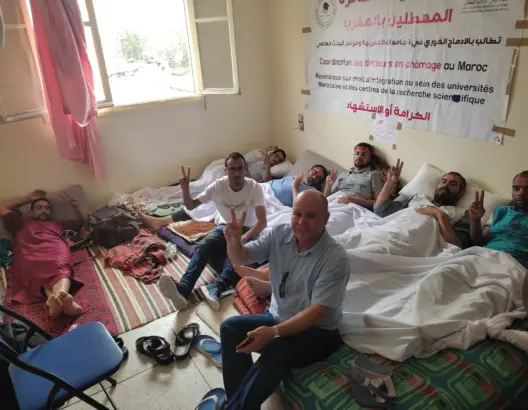 بعد محاولتهم إضرام النار في أنفسهم.. النيابة العامة تحفظ ملف الدكاترة المعطلين الأربعة