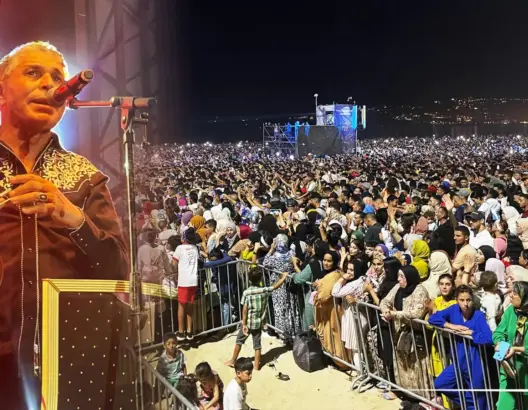 وسط حضور جمهور قياسي.. الستاتي يلهب منصة اتصالات المغرب بطنجة