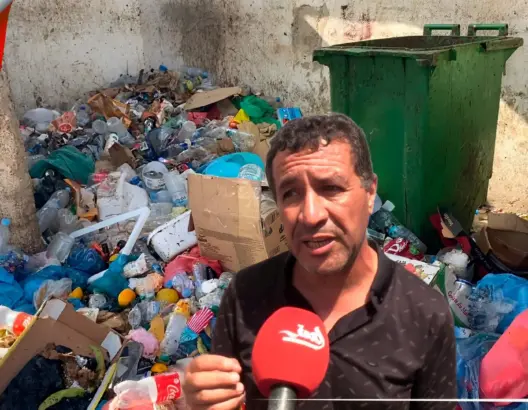 تغازوت تغرق في الأزبال ومجلس “بوهريست” يبرر (فيديو)