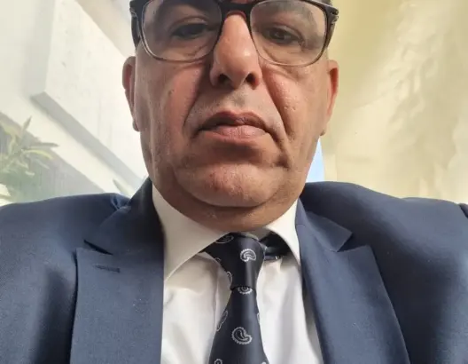 اليوم أمس وغدا يحيا الملك