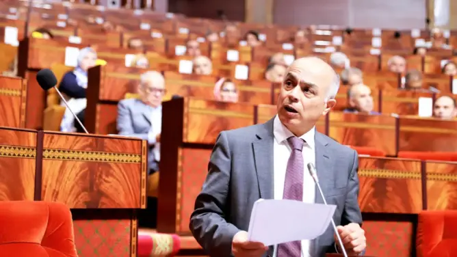 شكيب بنموسى وزير التربية الوطنية والتعليم الأولي والرياضة