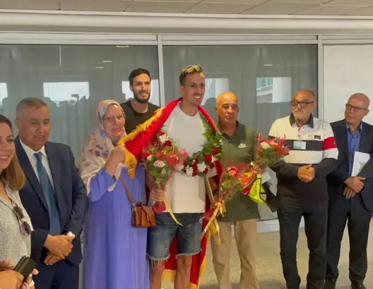 بطل العالم للمرة الثانية تواليا.. البقالي يصل المغرب بعد إنجازي بودابيست وشيامين