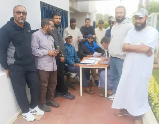 معتقلون سابقون بقانون الإرهاب يشتكون استمرار “احتجاز” مشاريع إدماجهم