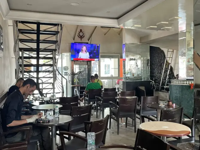 بعد الهزة الأرضية.. ساكنة الدار البيضاء تعود إلى حياتها الطبيعية